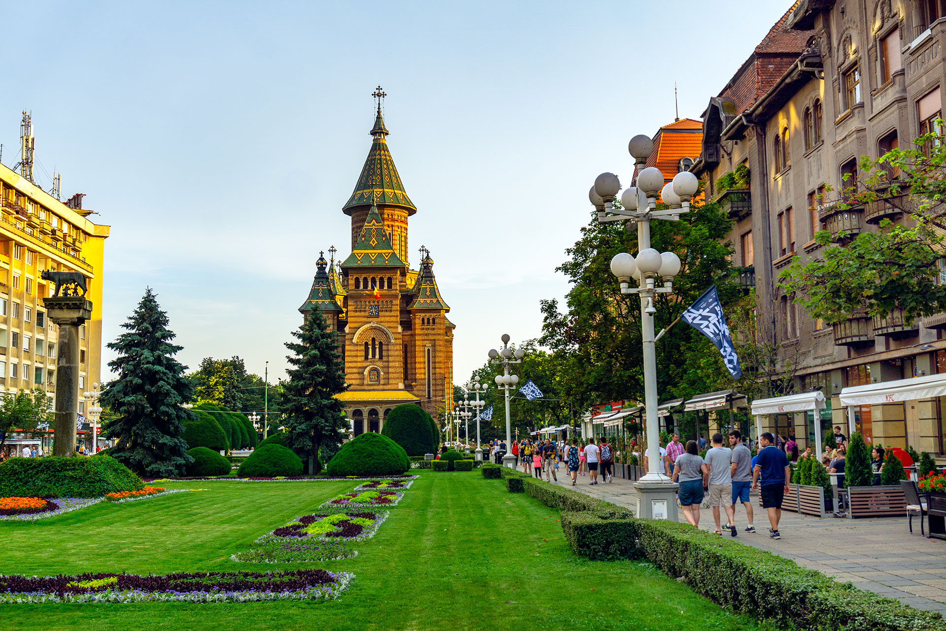 You are currently viewing Timisoara, old hamlets, waterfalls and mountains in Cerna Valley – 6 days